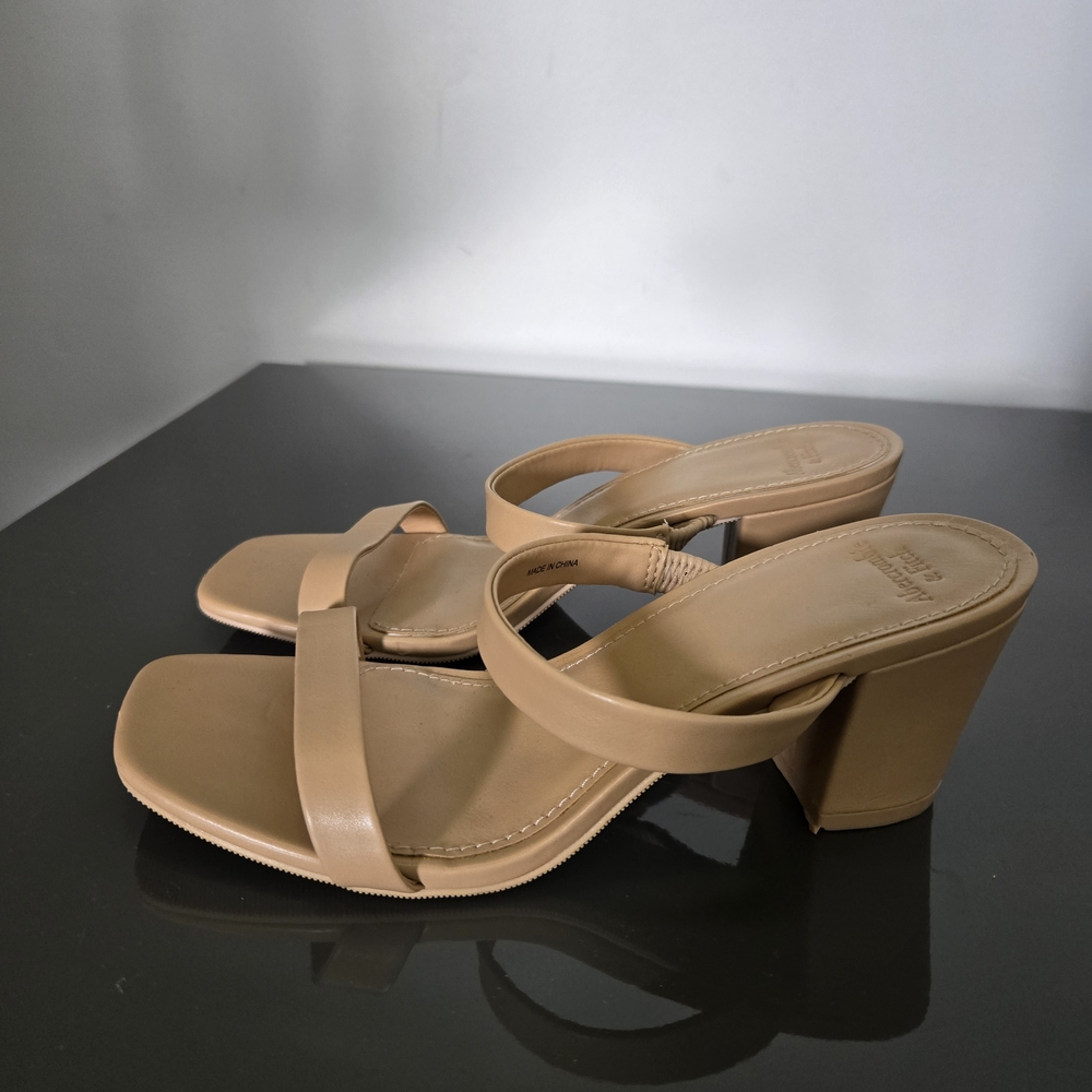 Abercrombie & Fitch Tan Block Heel Sandals